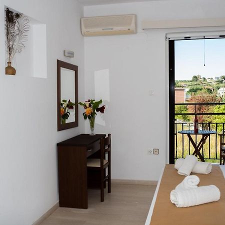 Sofia Studios Laganas Bagian luar foto